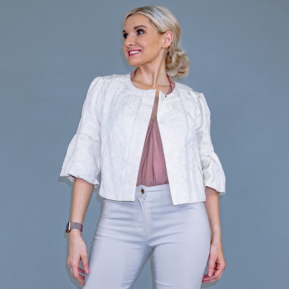 Puffy Sleeve Crop Jacket - Picture 6 of 15